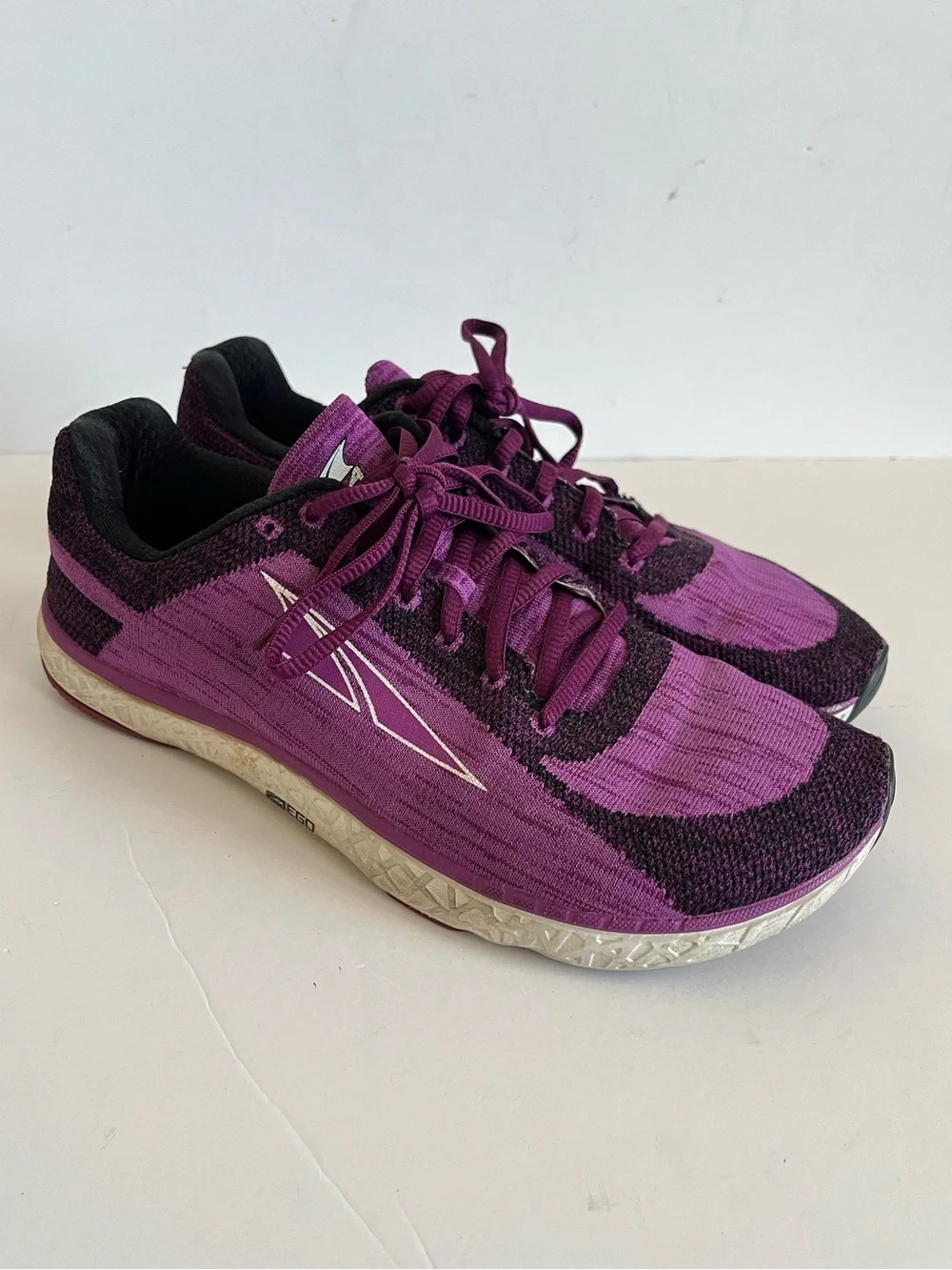Altra Women's Escalante Running Shoes Purple Size 10.5 - Picture 2 of 11